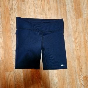 Alo shorts